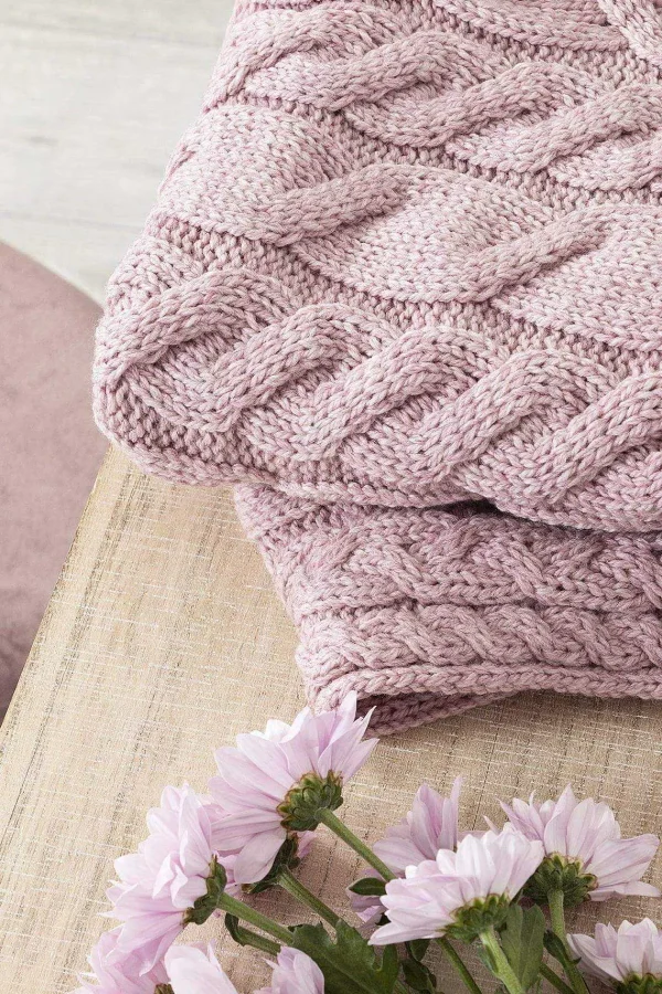 Aran Woollen Mills Super Soft Merino Throw In Pink* Throws