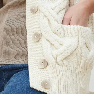 Aran Woollen Mills Super Soft Merino Wool V-Neck Cardigan In Cream*Women Jumpers & Cardigans