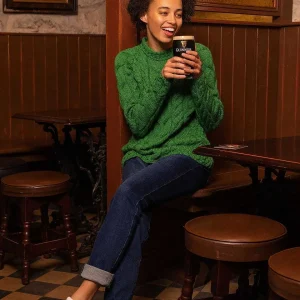 Aran Woollen Mills Super Soft Raglan Crew Sweater In Green*Women Jumpers & Cardigans