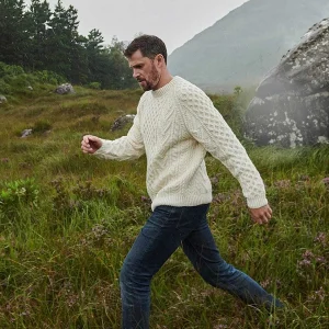 Aran Woollen Mills Unisex Handknit Merino Wool Sweater In Cream*Women Jumpers & Cardigans