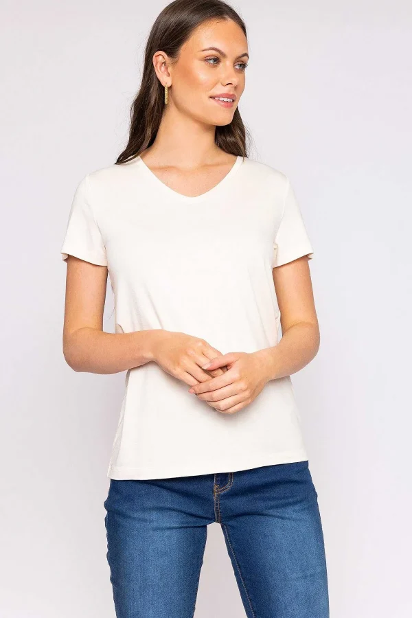 Kelly & Grace Weekend V Neck Tee In Ecru*Women Tops & Blouses
