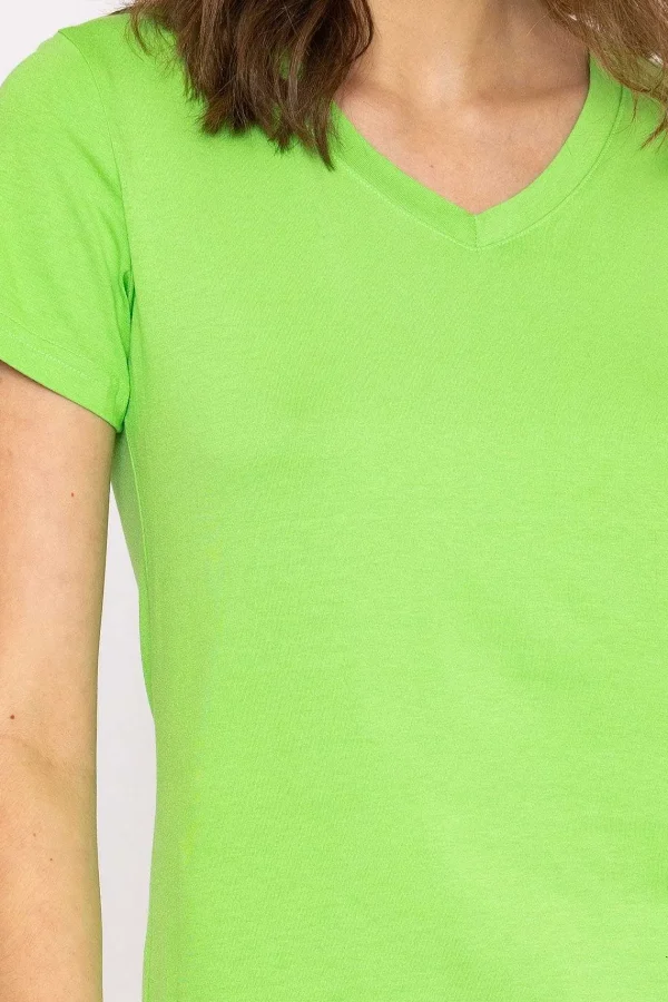 Kelly & Grace Weekend V Neck Tee In Green*Women Tops & Blouses