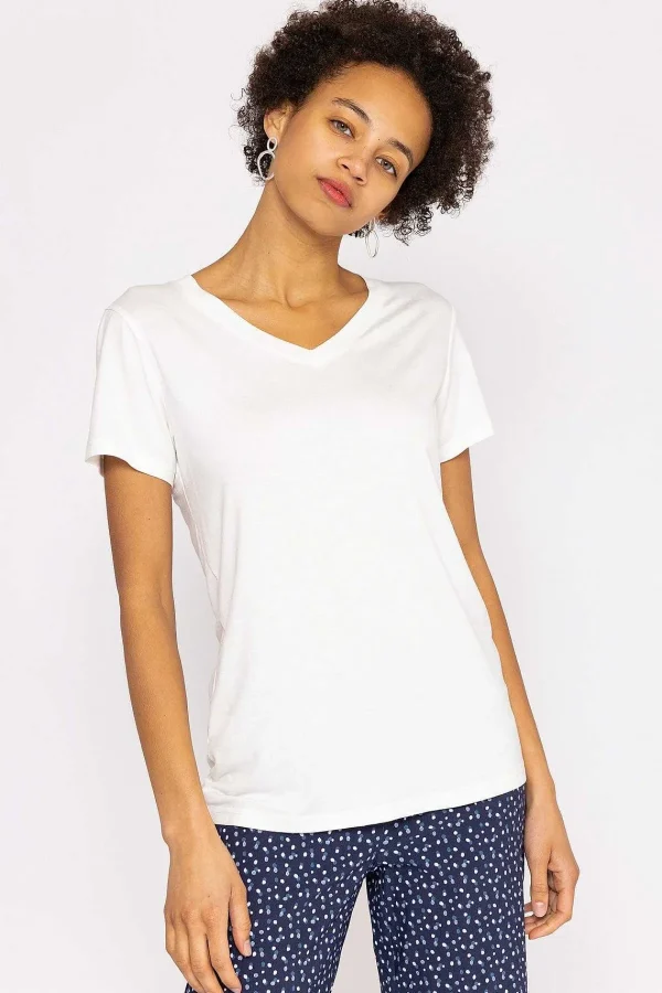 Kelly & Grace Weekend V Neck Tee In White*Women Tops & Blouses